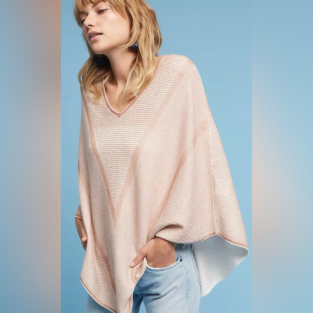 New Lili’s Closet by Anthropologie Pink Metallic Poncho Size S